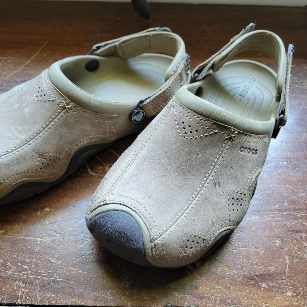 Men's Brown Crocs Size M (8)